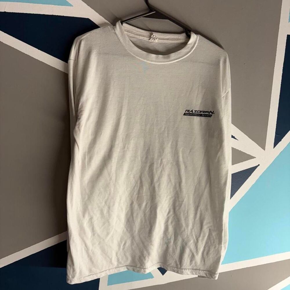 Vintage Razorfin Jerzees Men's White T-shirt